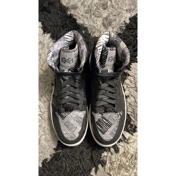 Jordan Retro 1 BHM 2015 Brand new No box Size 8 main image 5